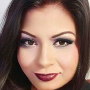 Meet your Posher, Vivian